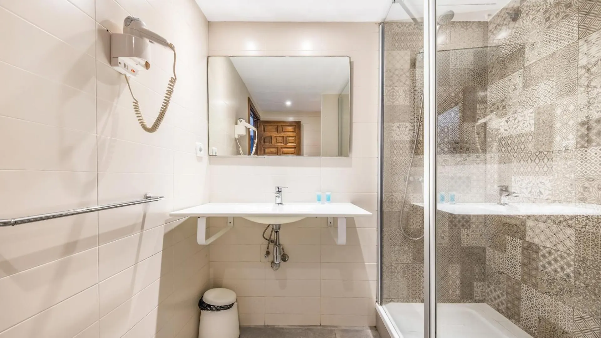 AinB Picasso-Corders Apartments Barcelona