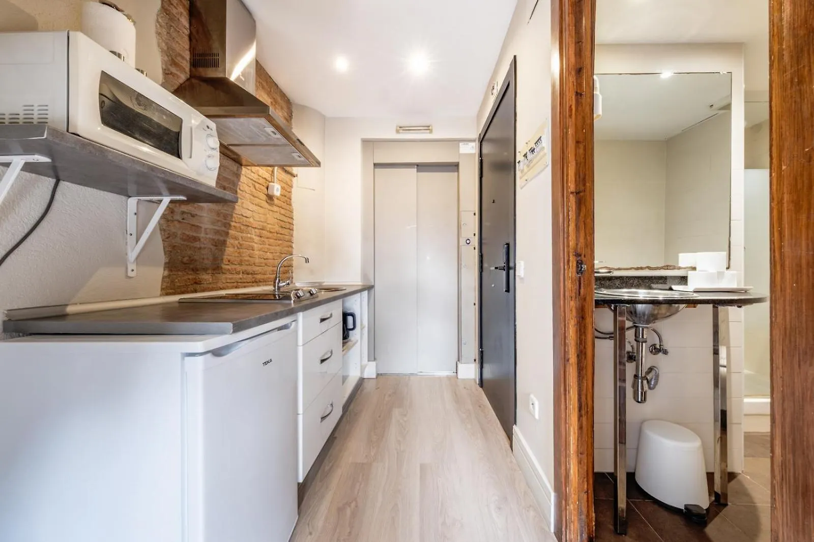 AinB Picasso-Corders Apartments Barcelona España
